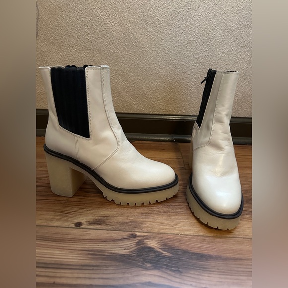 Free People James Chelsea Boot White Leather Lug Sole | NIB Size 38.5 / US 8 - Picture 7 of 16